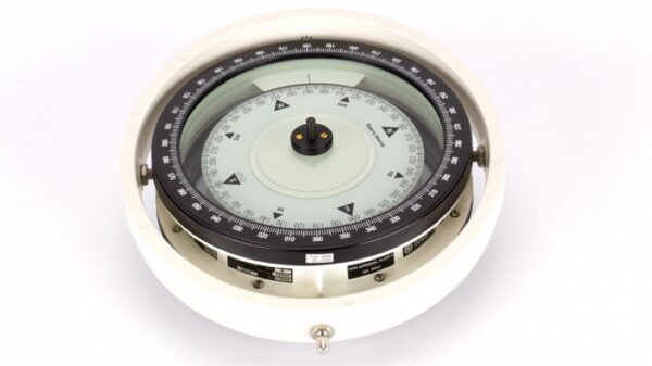 MAGNETIC COMPASS